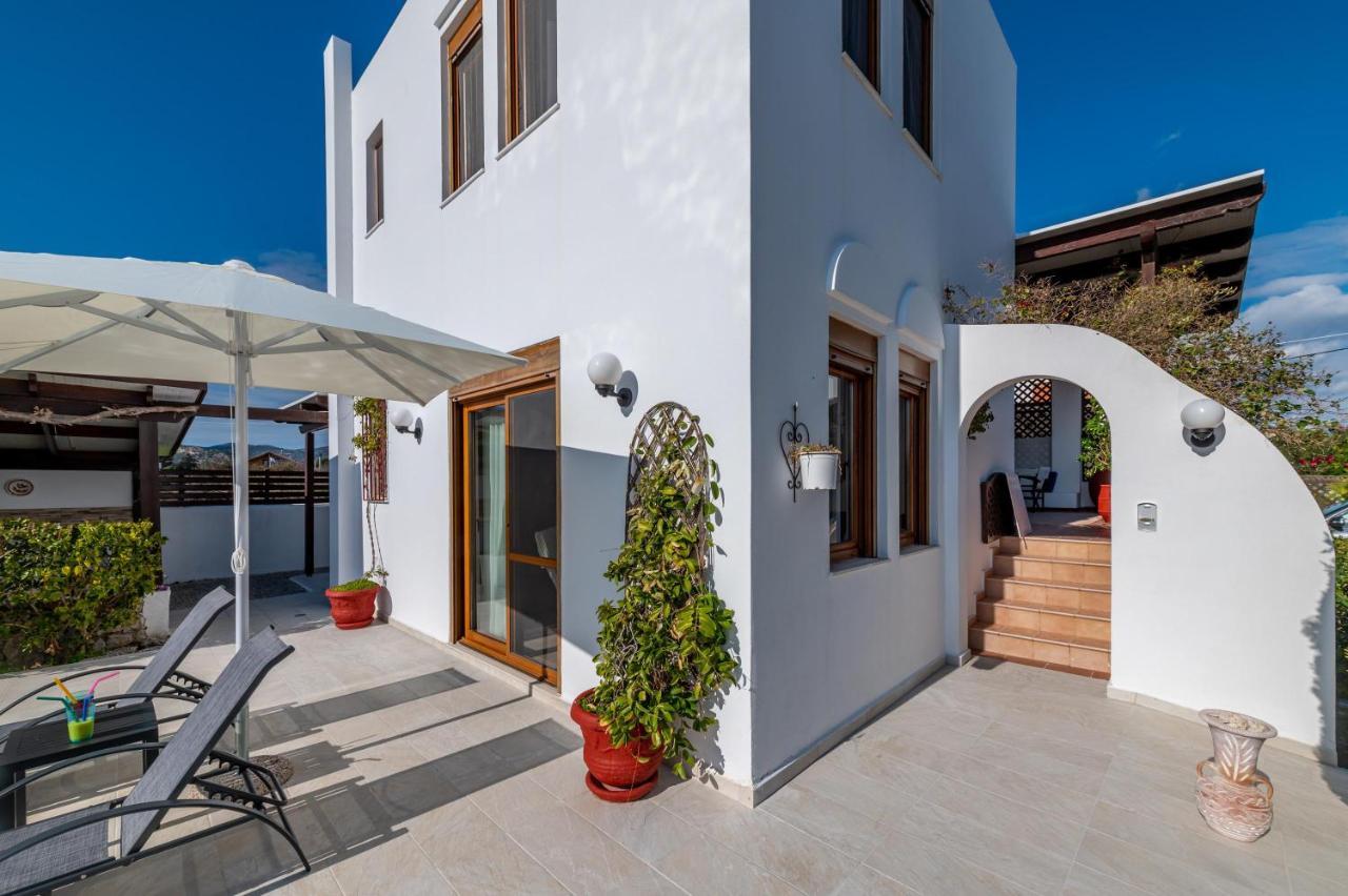 Evilion Villa Gennadi Ngoại thất bức ảnh