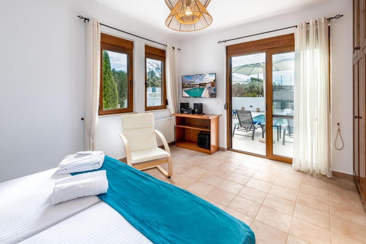 Evilion Villa Gennadi Ngoại thất bức ảnh