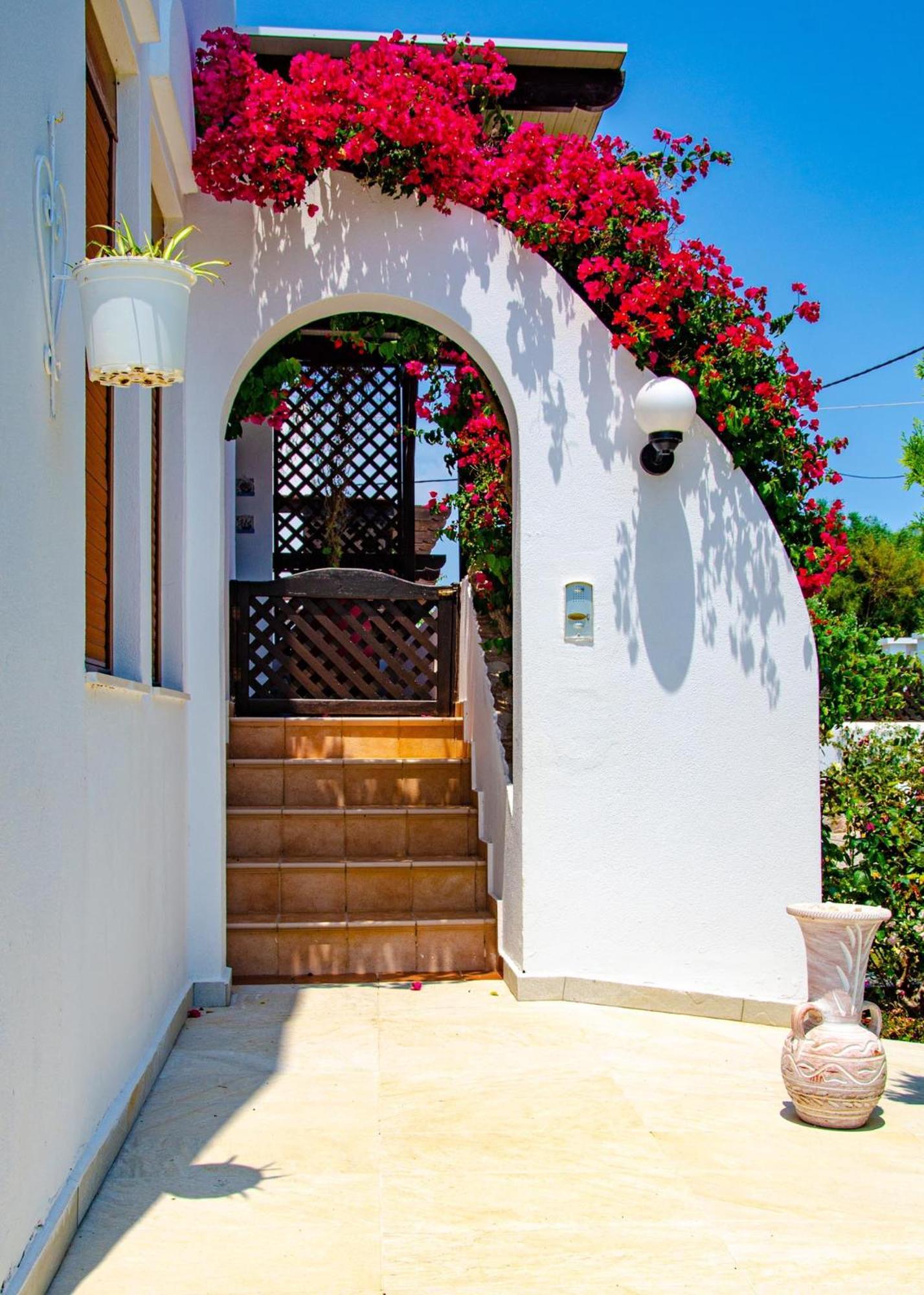 Evilion Villa Gennadi Ngoại thất bức ảnh